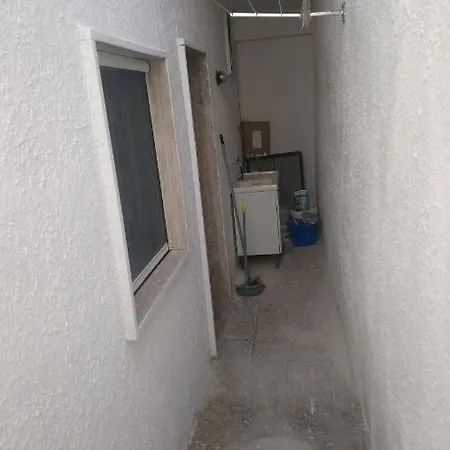 Oxy House